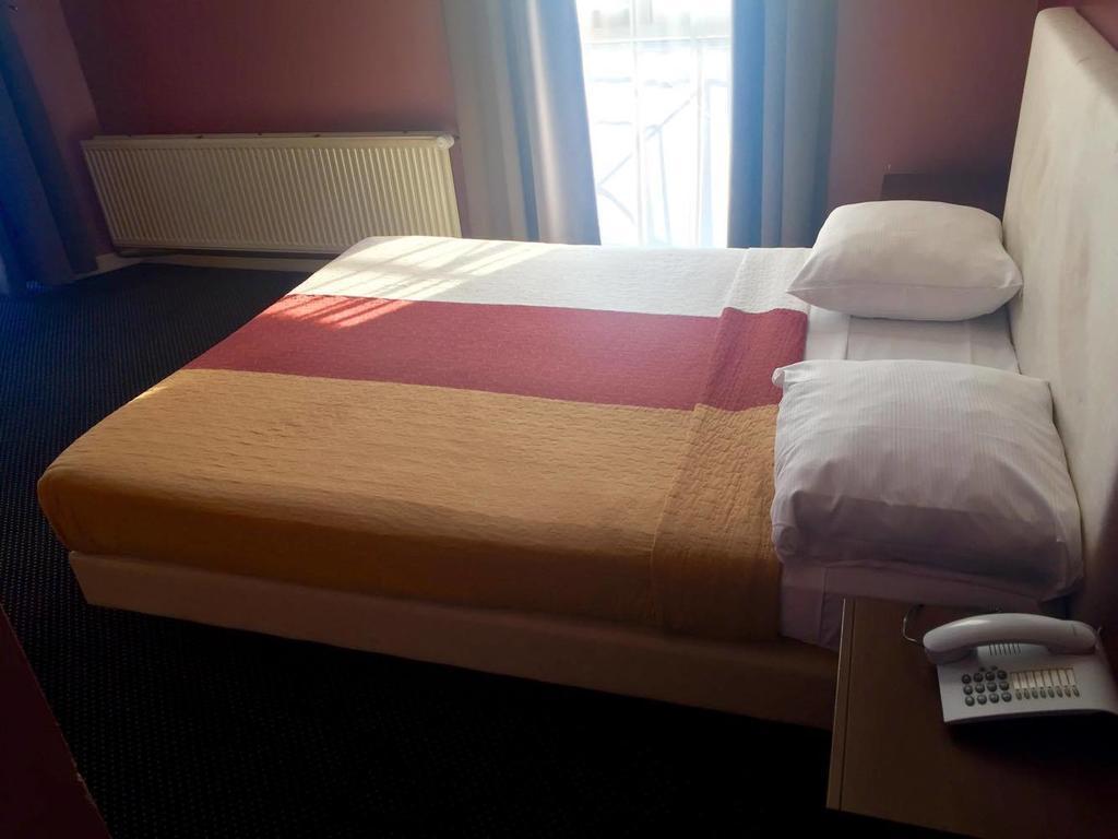 Hotel Stalingrad - Brussels, Brussels